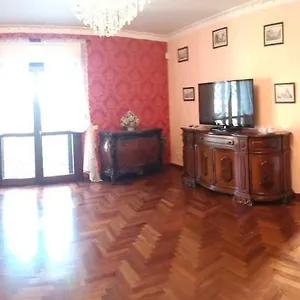 La Casa Di Tizio, Caio E Sempronio Affittacamere Roma